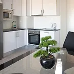 Torre - Free Parking - Swimming Pool - Sea View - By Bedzy Lägenhet Portimão