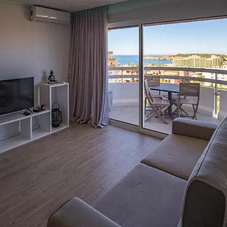 Appartement Torre - Free Parking - Swimming Pool - Sea View - By Bedzy *